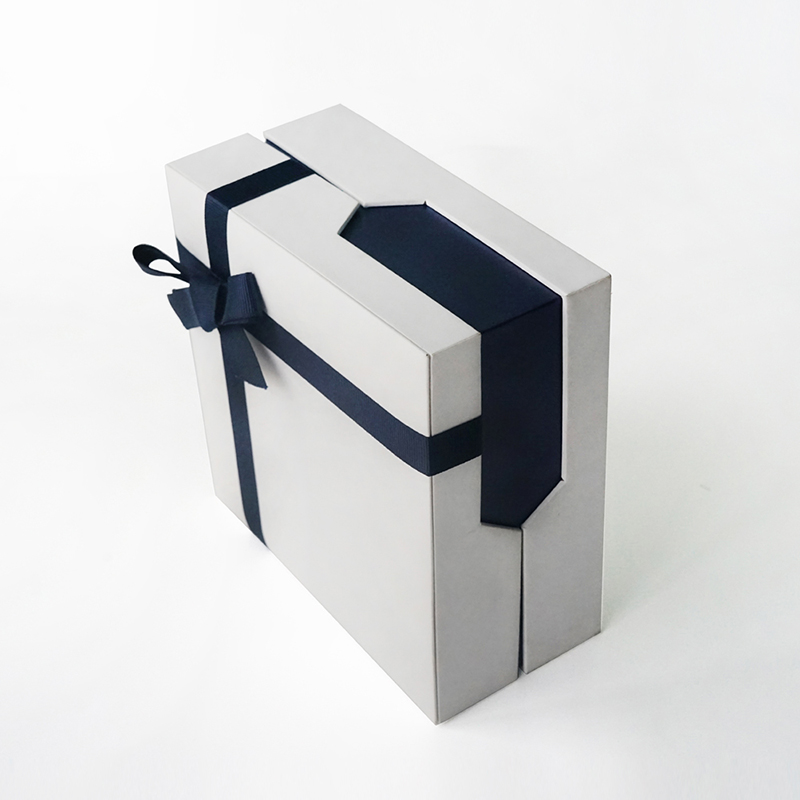 Производство на уникални дизайнерски картонени кутии персонализирани козметични кутии